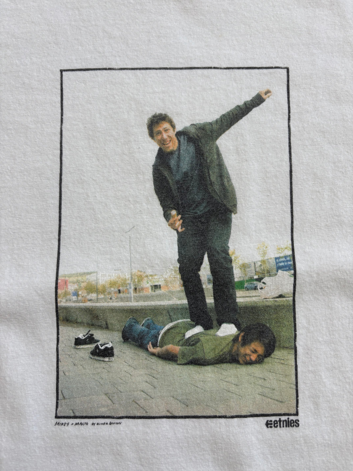 2009 Etnies “Horseplay” Skate Tee Large