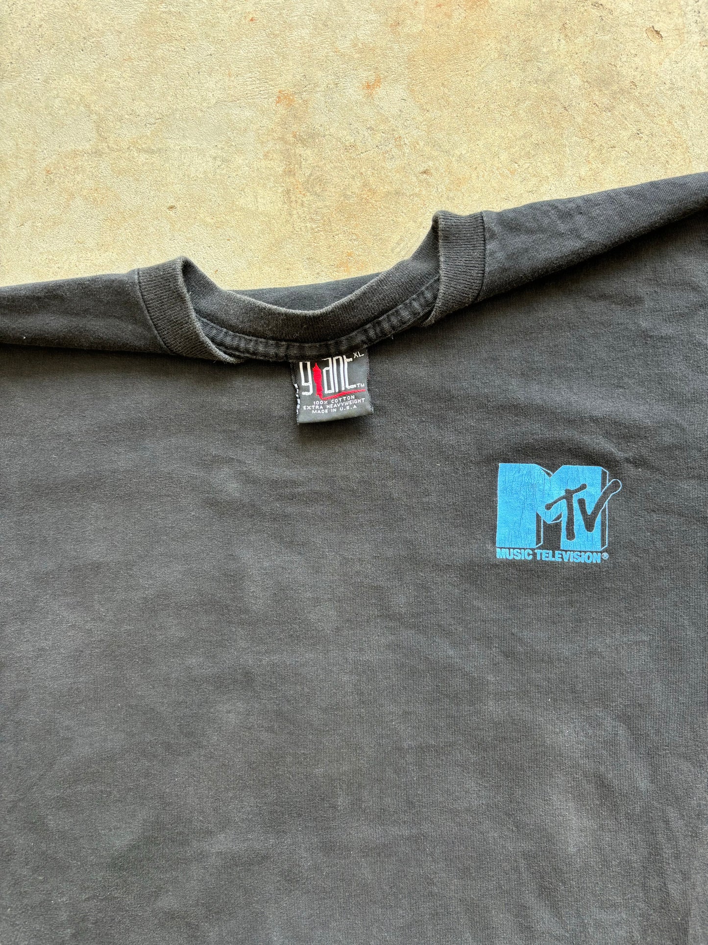 1991 Peace Earth MTV Tee Size XL