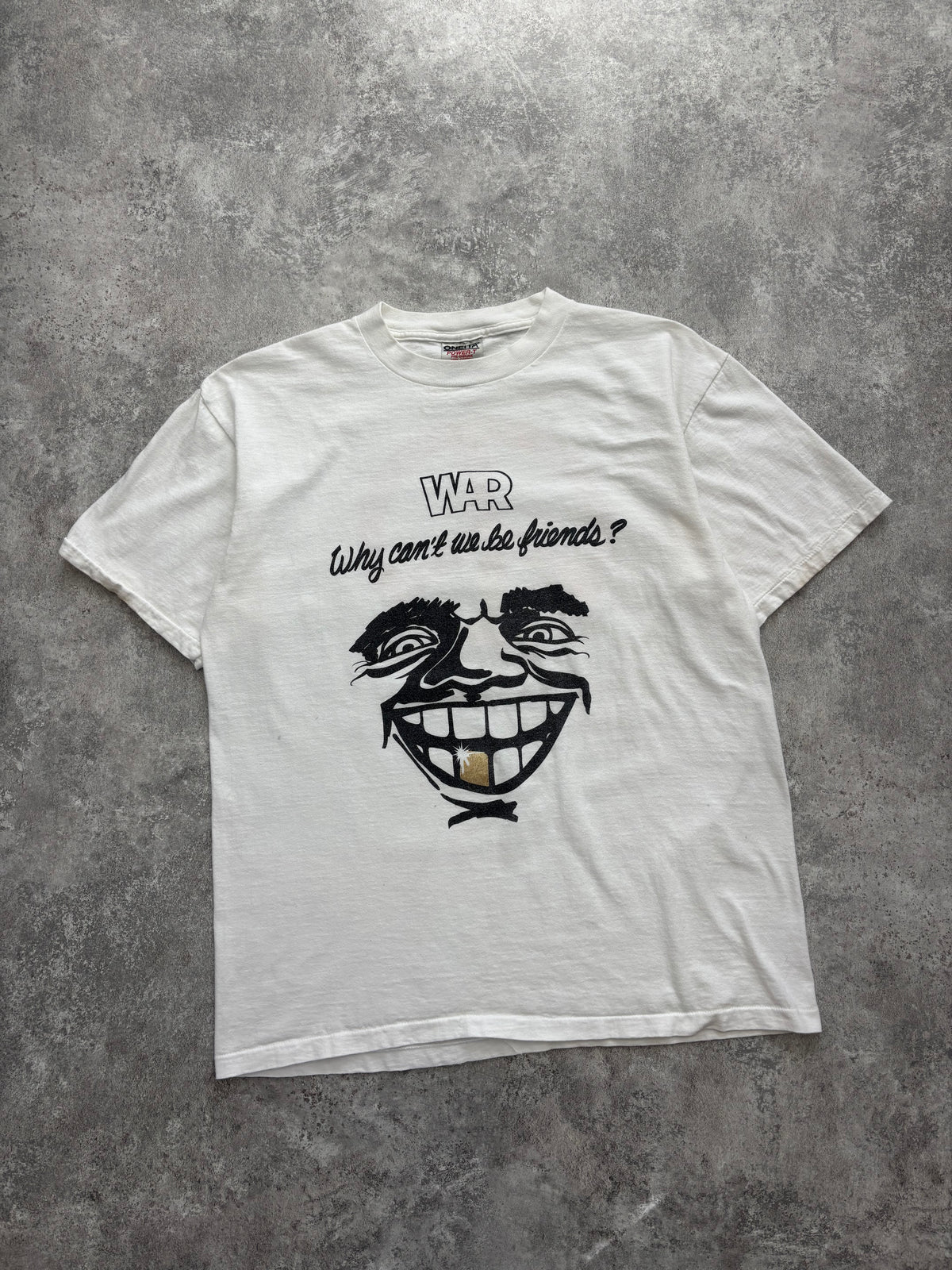1997 War “Why Can’t We Be Friends” Peace Tour Band Tee Large