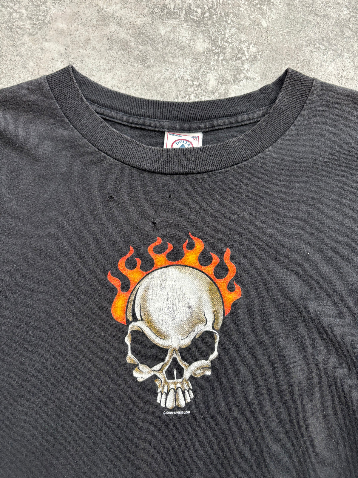 2001 Skull “Flame Sleeve” Long Sleeve Tee XL