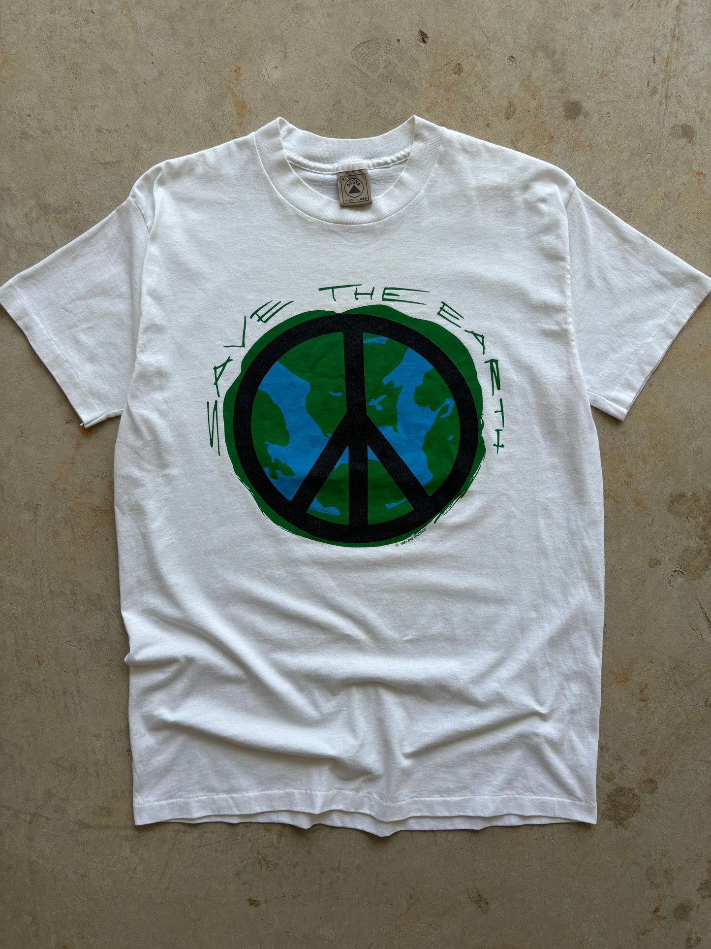 1991 Save The Earth Tee Size Large