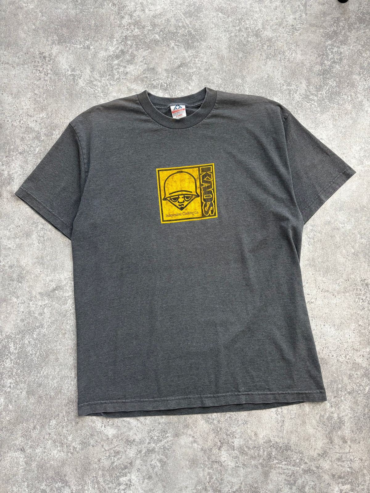 2000’s Independent “Kaos” Skate Tee XL