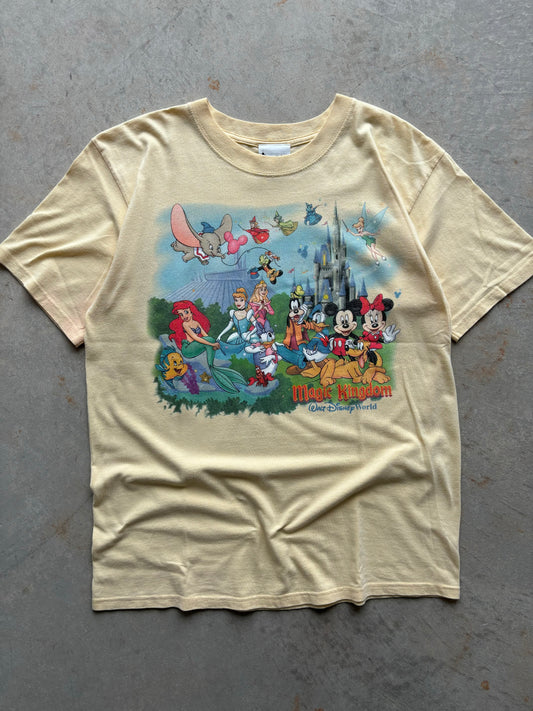Early 2000's Disney Magic Kingdom & Friends Tee Size Large
